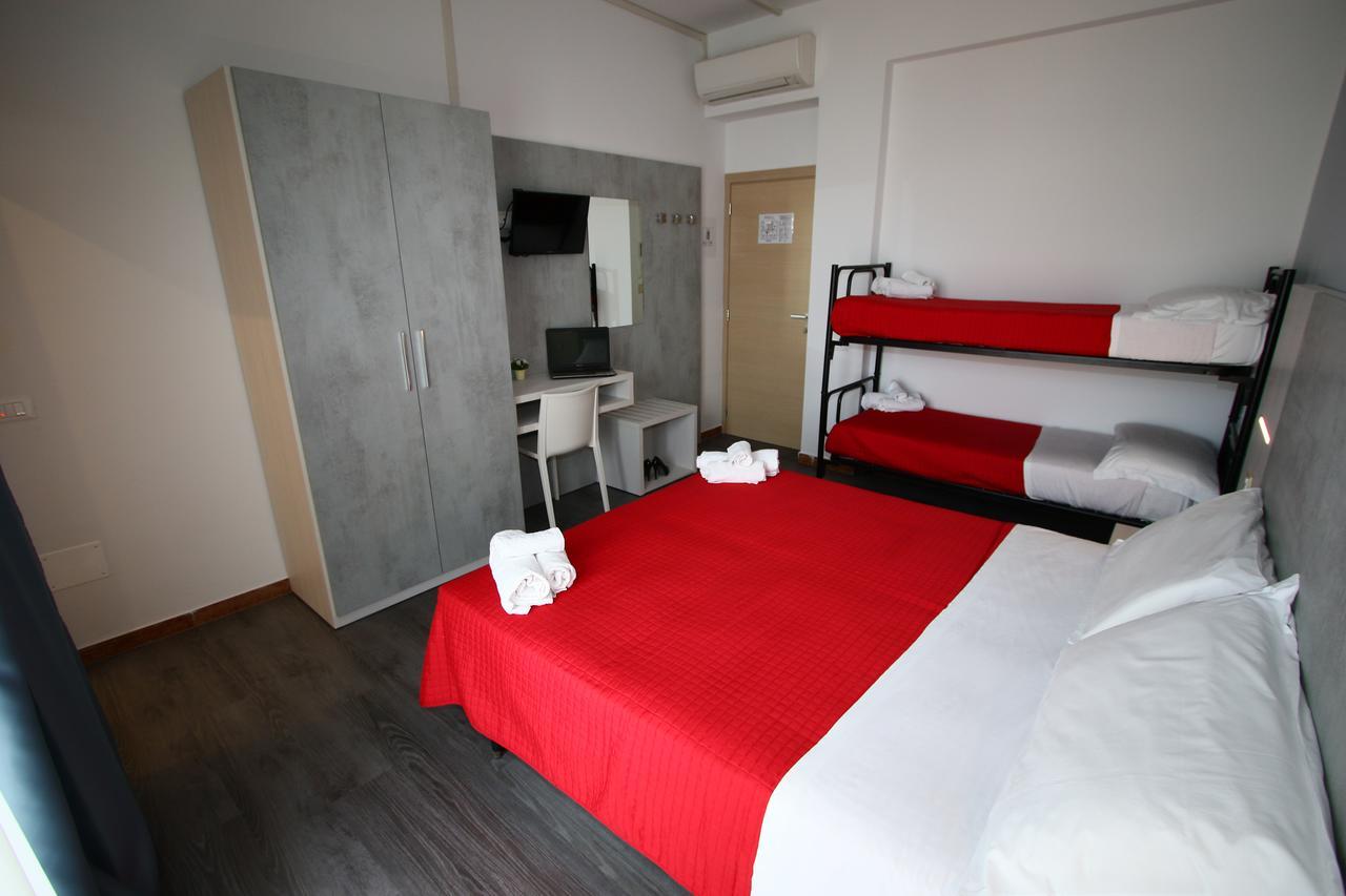 Hotel Kim 리미니 외부 사진